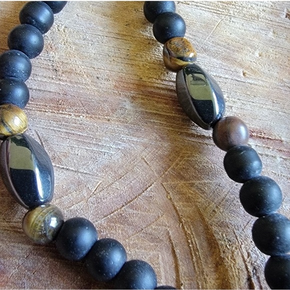 Black and Gold Hermatite and Lava Beaded Necklace with Triangle Pendant - Picture 3 of 7